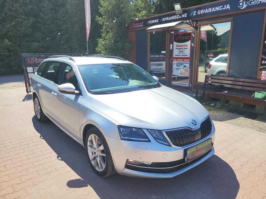 Skoda Octavia / Lift / 1.6 diesel / Salon Polska / Niski Przebieg