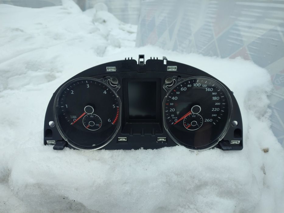 приборна панель Пасат Б7 3AA920870D дизель приборка Passat B6 рестайл