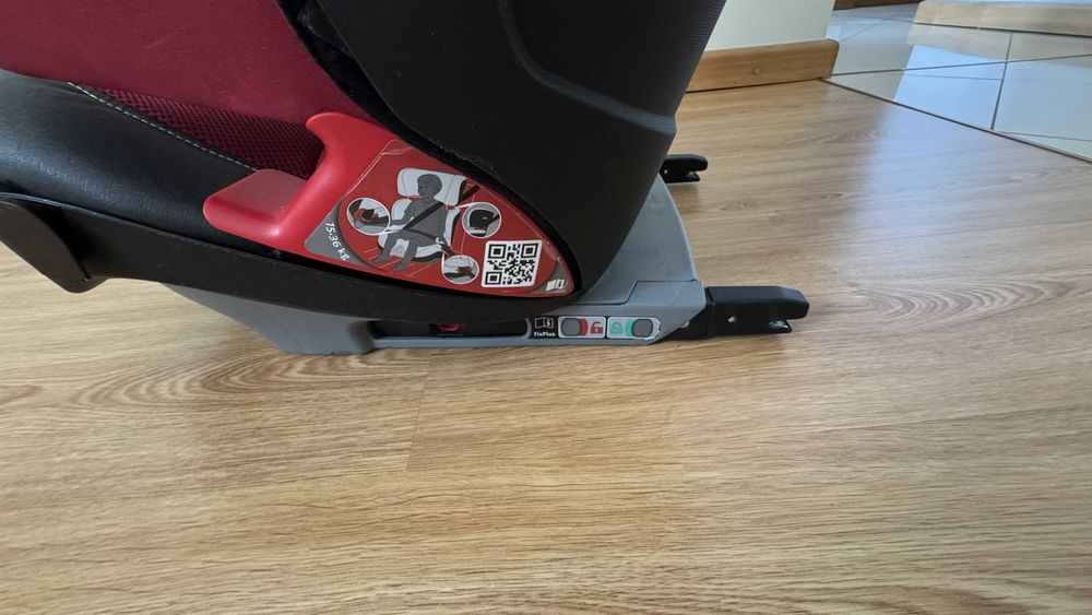 Sprzedam fotelik Chicco 15-36 kg isofix
