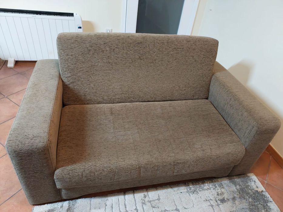 Sofá dois lugares