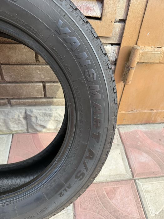 Шини 205/65R16C Maxiss