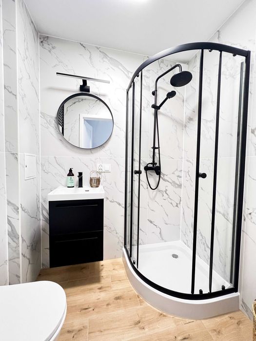 Milicz | 2 pokoje | 45 m² | Generalny remont | Balkon | 2 piętro