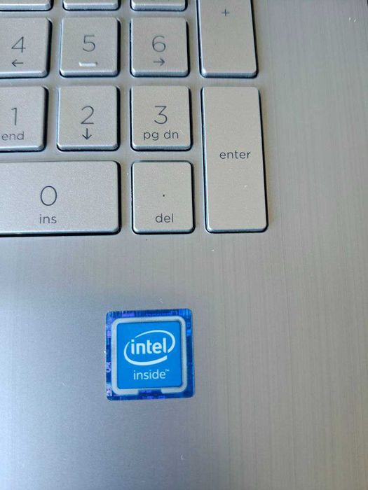 Sprzedam Laptop HP 17 "