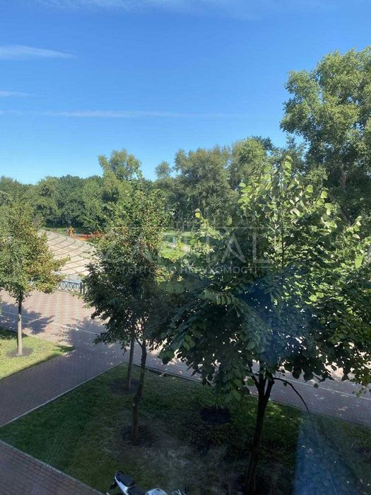 АВТОНОМНА кв з еко фло Оболонська Набережна 15 Парк Наталка Оазис