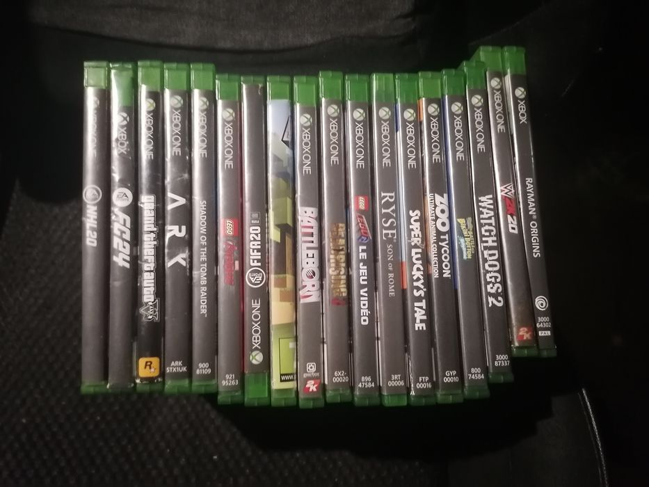 Xbox one plus 18 gier