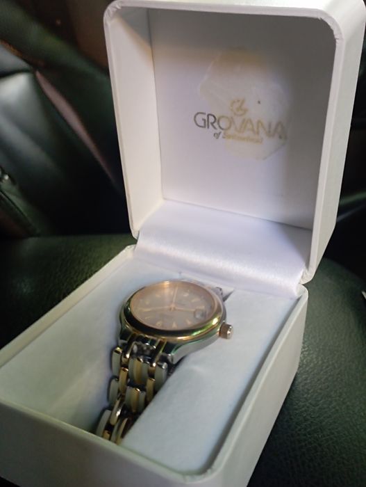 Часы Grovana миханика  Швейцария