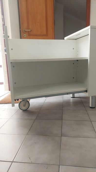 Gaveteiro / Armário de Escritório Branco com Gaveta Trancável e Prateleira Aberta - Bom Estado