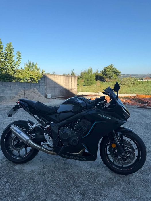 Mota Honda CBR 650R