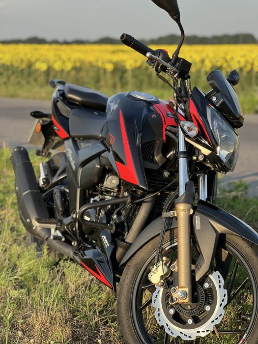TVS Apache RTR  200