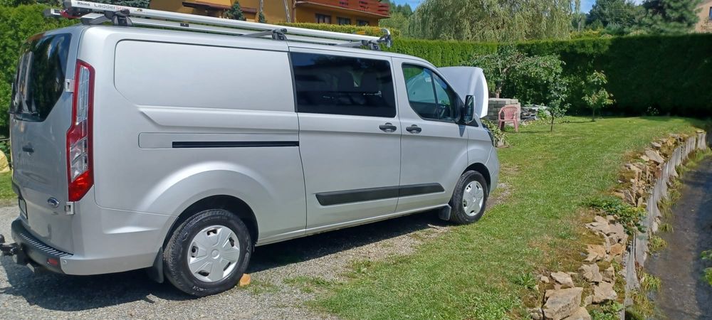 Ford Tranzit Custom - 6-osobowy