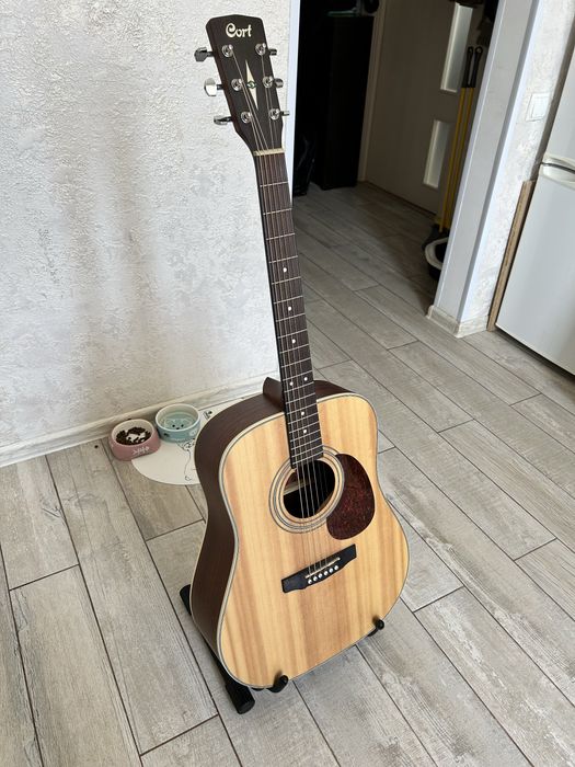 Акустична гітара Cort Earth 70