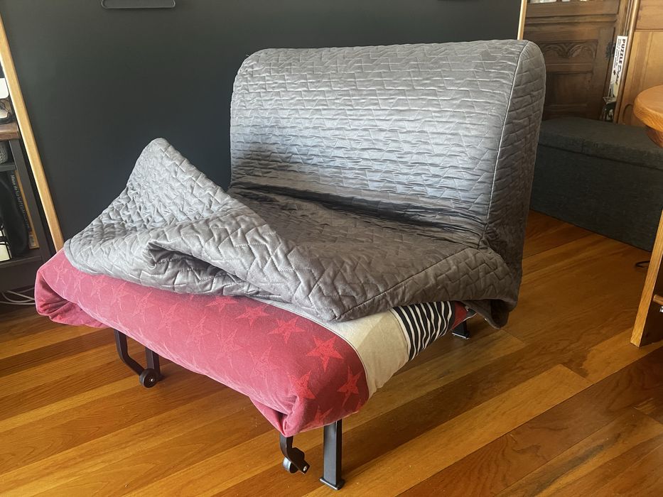 Poltrona-cama LYCKSELE com capa cinzenta