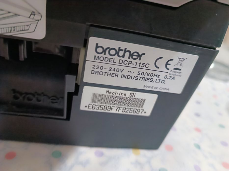 Impressora com tinteiros