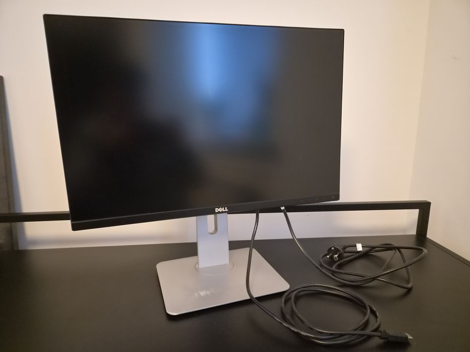 Monitor 24" LED Dell U2415