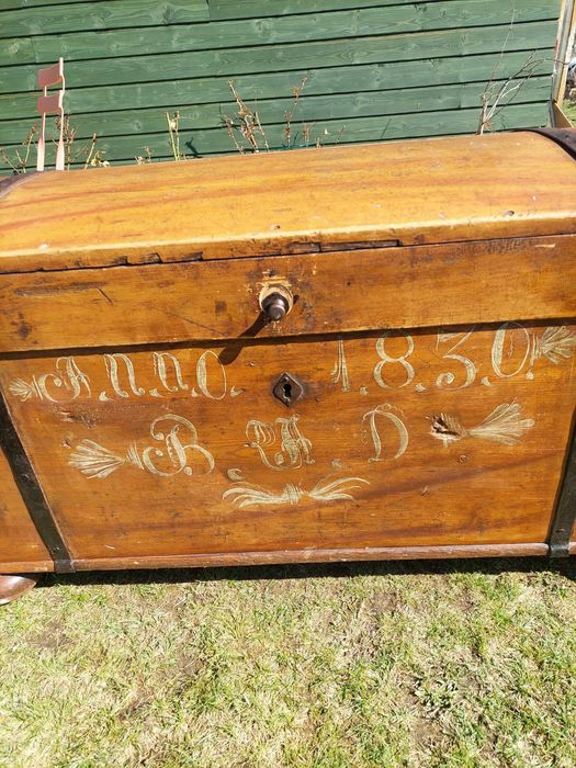 Skrzynia drewniana antyk 1830 rocznik