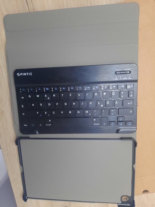 Etui skórzany na Samsung tab s6  lite z klawiaturą