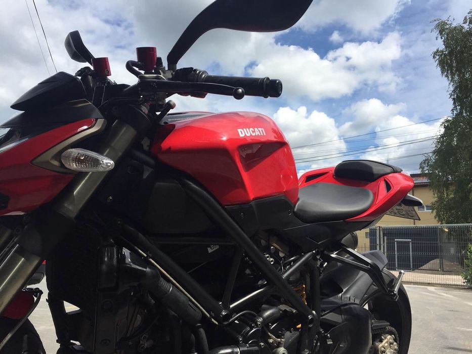 Silnik Ducati 1098 uszkodzony