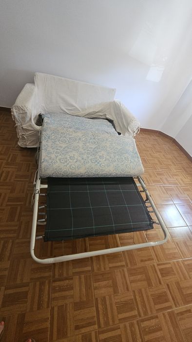 Sofá cama para desocupar