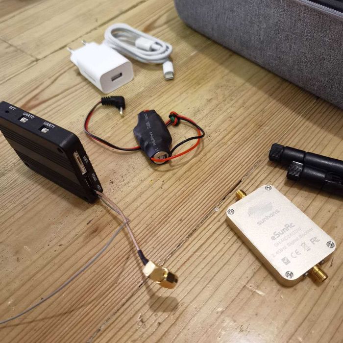 Pilot Skydroid H16 PRO + Raptor XR +  Signal Amplifier