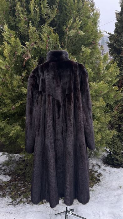 Норкові шуби  німецького виробництва