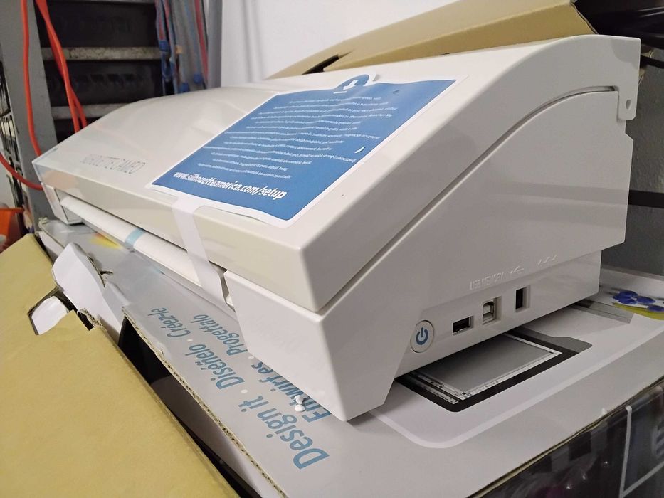 Silhouette cameo 3 novo