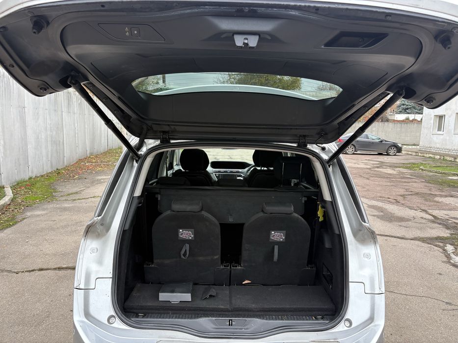 Житомир Citroen grand c4 Picasso Exclusive 1.6д автомат праве кермо