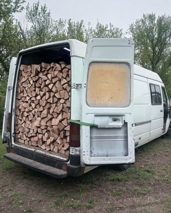 Дрова з доставкою: без передплат, плотно складені, мінімальна ціна.Оптом та в роздріб.
