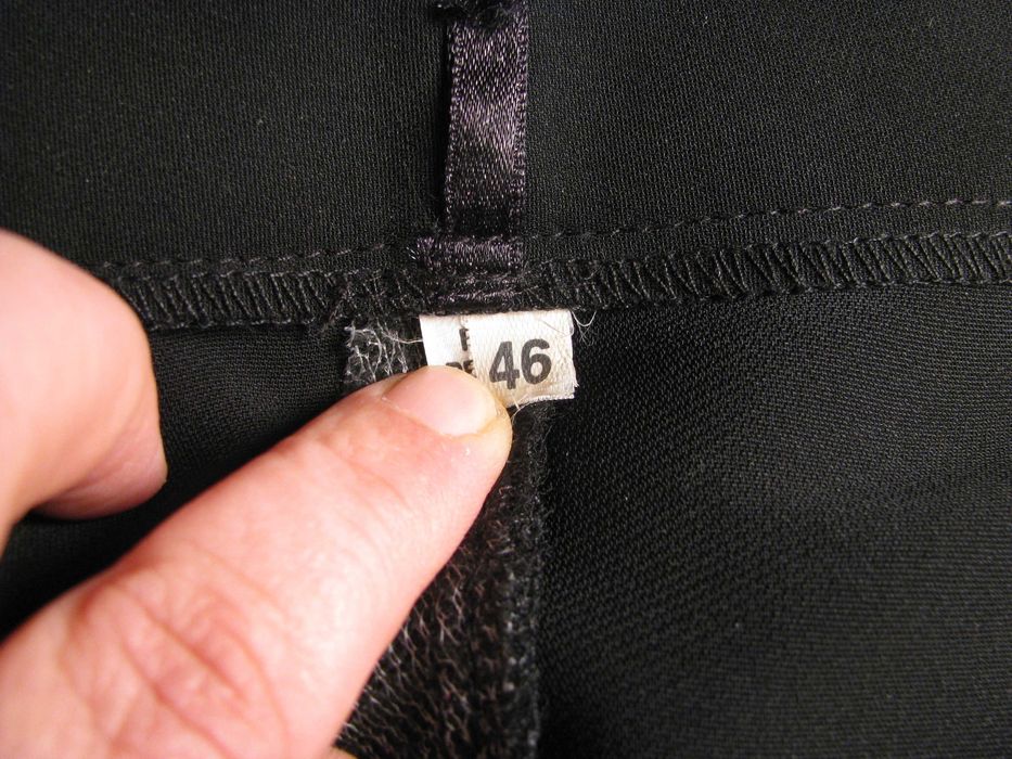 Eleganckie, klasyczne czarne spodnie damskie OLA - rozmiar 46