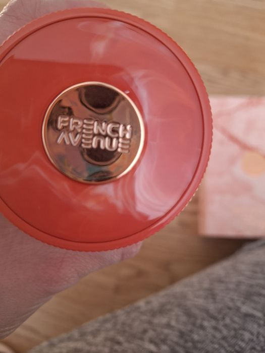 French avenue. S'hmallow Fluff