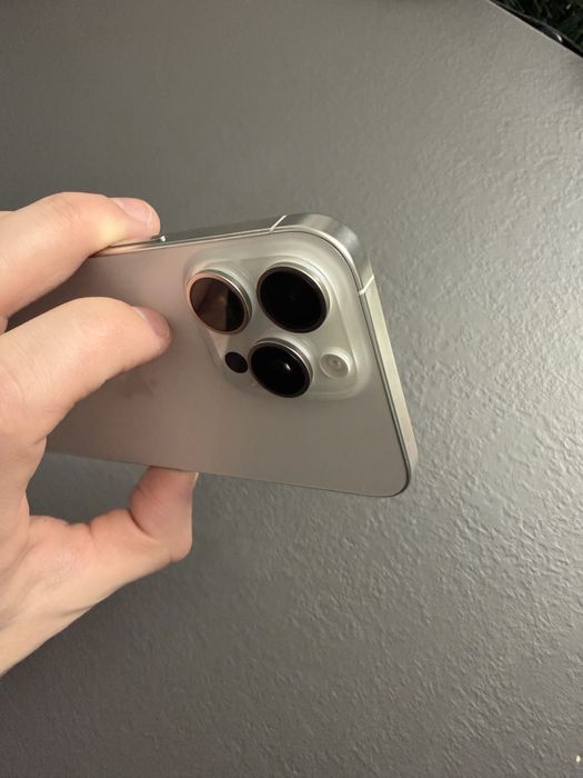 IPhone 15 Pro max white neverlock 256GB