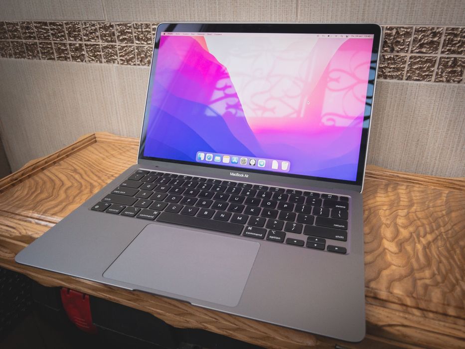 Apple MacBook Air M1 16gb 2tb SSD