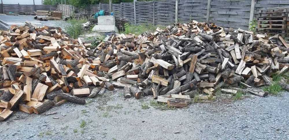 Дрова метровки рубаные акация дуб сосна для печи камина доставка