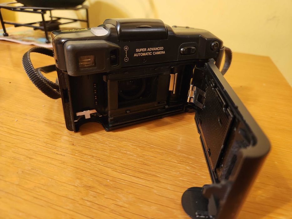 Aparat KONICA Z-UP 80 Super ZOOM 40-80mm