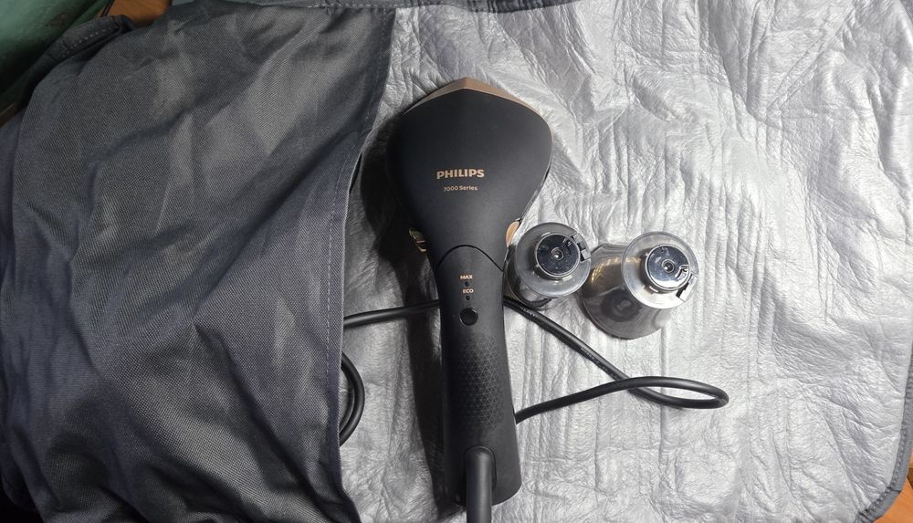 Відпарювач Philips 7000