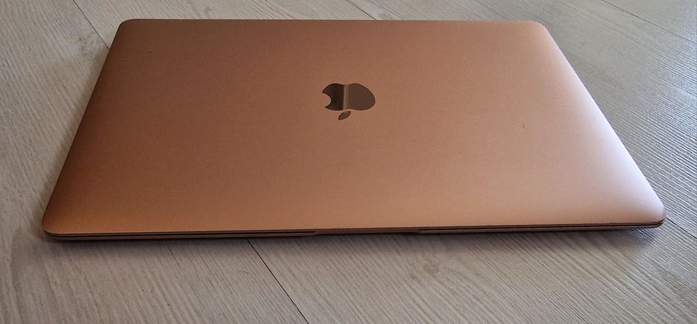 Macbook Air Rose Gold i5