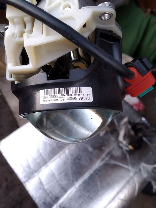 Bi xenon лінзи з xenon лампами osram 89209374