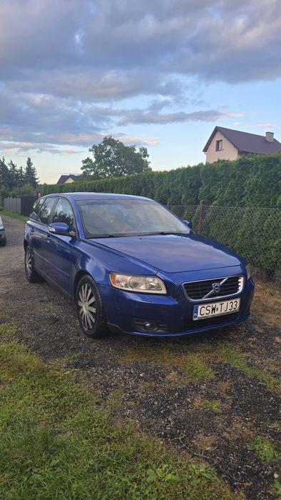 Volvo V50