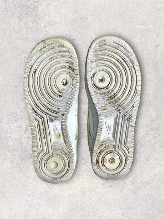 Buty Nike białe worldwide air force neonowy swoosh streetwear basic