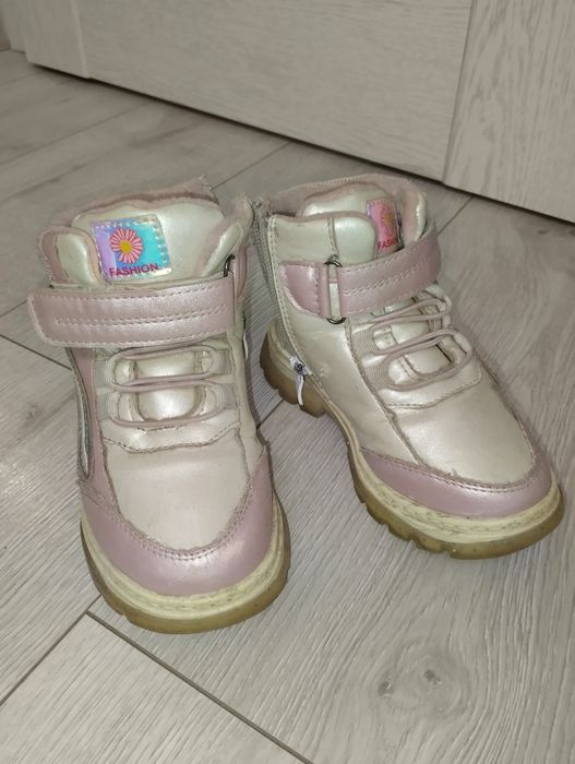 Зимове взуттЯ на дівчинку, 27 р