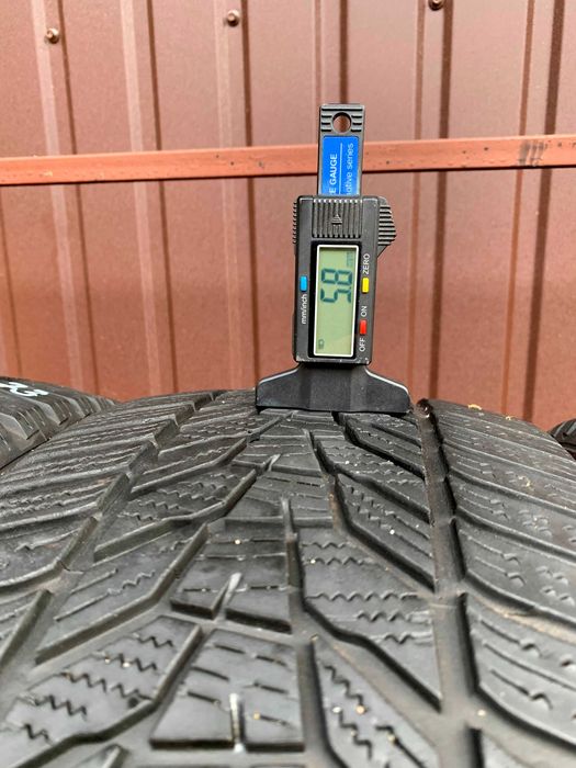 225/45 R18 95V Hankook Winter I*Cept Evo3 / Зимові шини / 2021