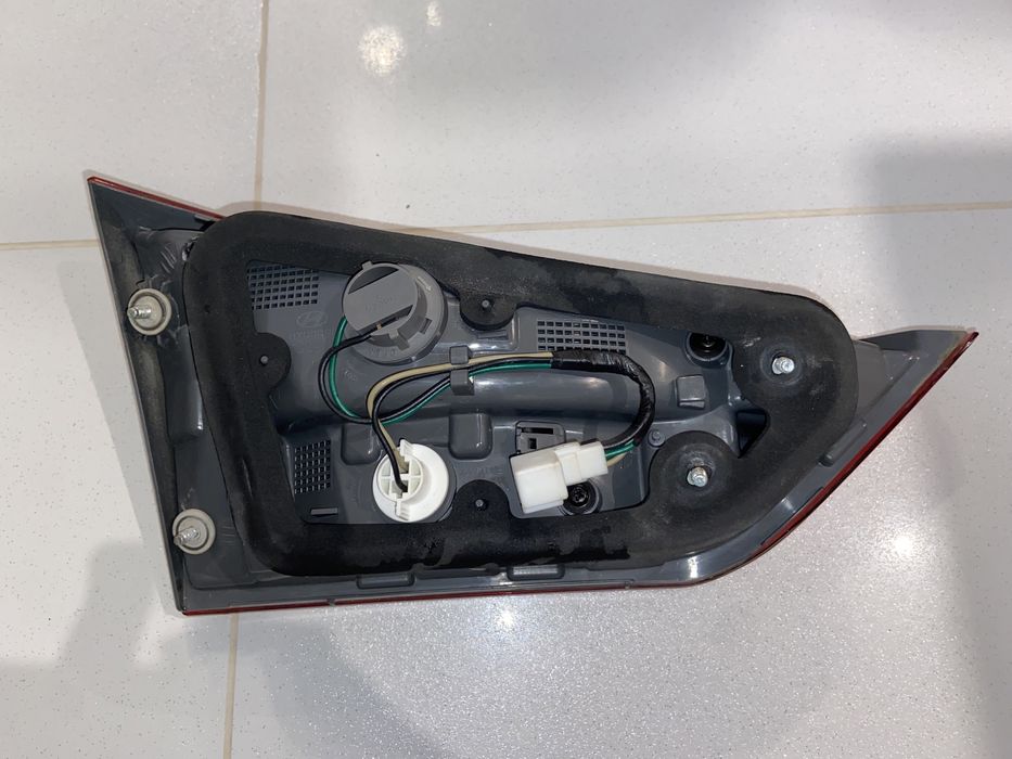 Задній лівий фонар Hyundai ix20 15-18p 92404-1K0