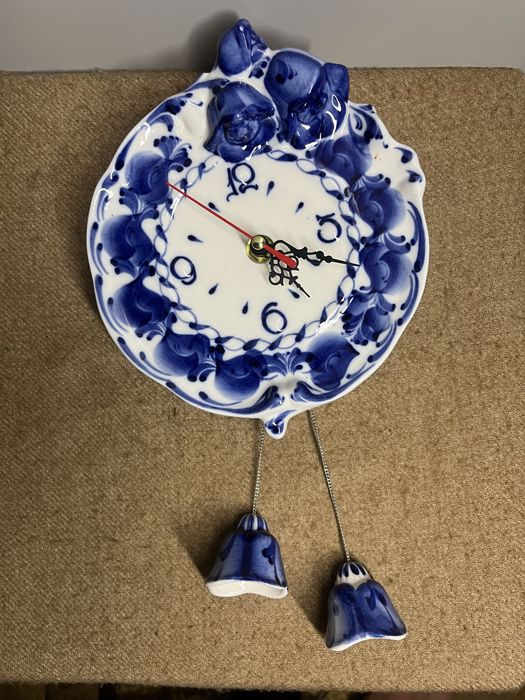Годинник настінний фарфоровий