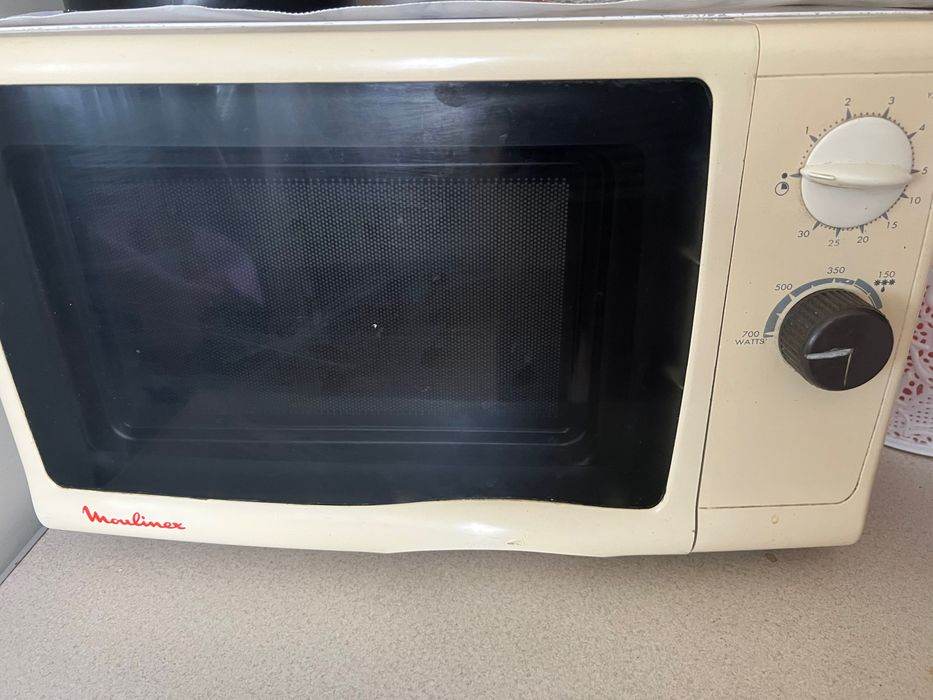 Мікрохвильова піч