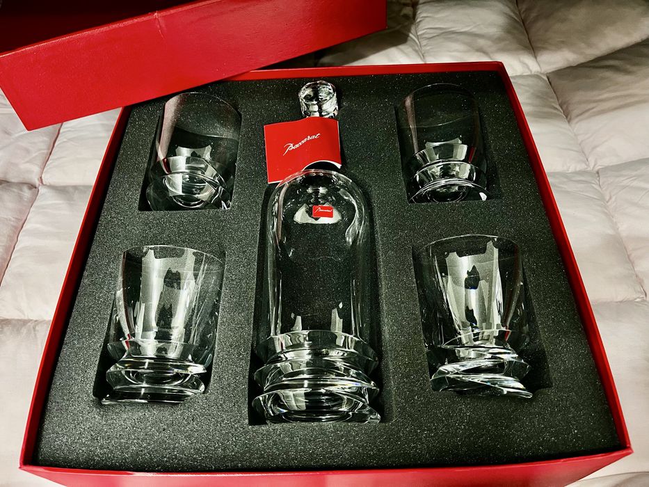 Baccarat , хрустальний посуд святковий набір рівня ультралюкс.: 45