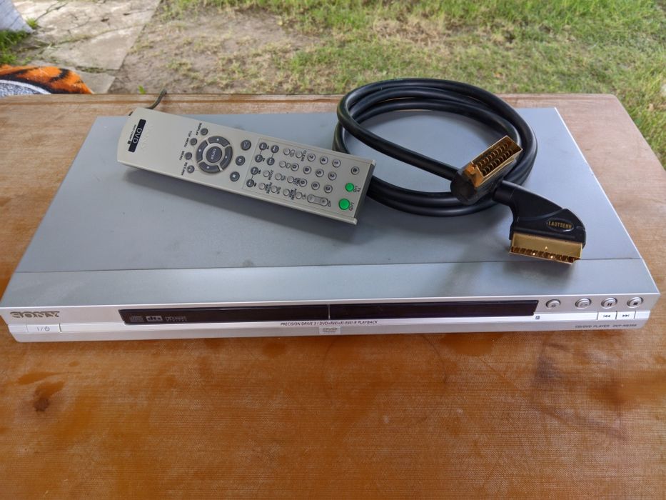 DVD Sony з комплектом