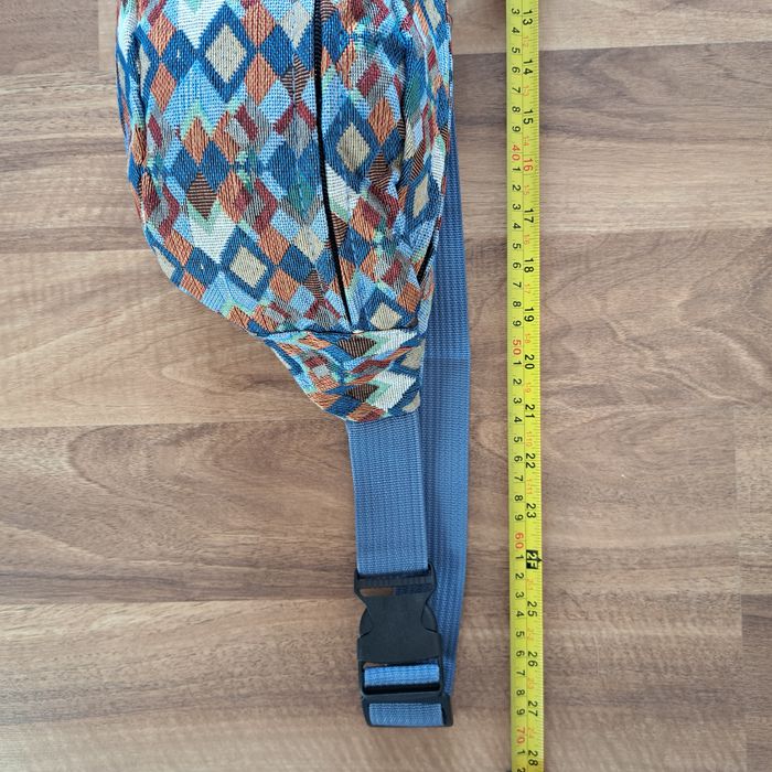 Pojemna nerka damska- nowa