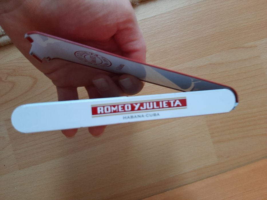 Estojo de charuto de metal 1875 Romeo y Julieta