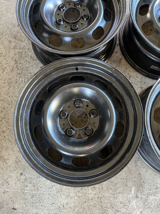 диски 5*120R16 BMW, Volkswagen T5, Renault Trafik. Opel Vivaro