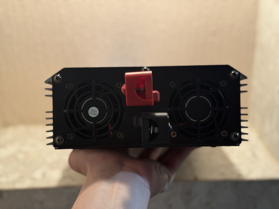 Інвертор на 2000w