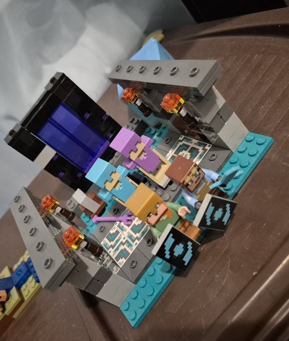 Конструктори Лего Майнкрафт